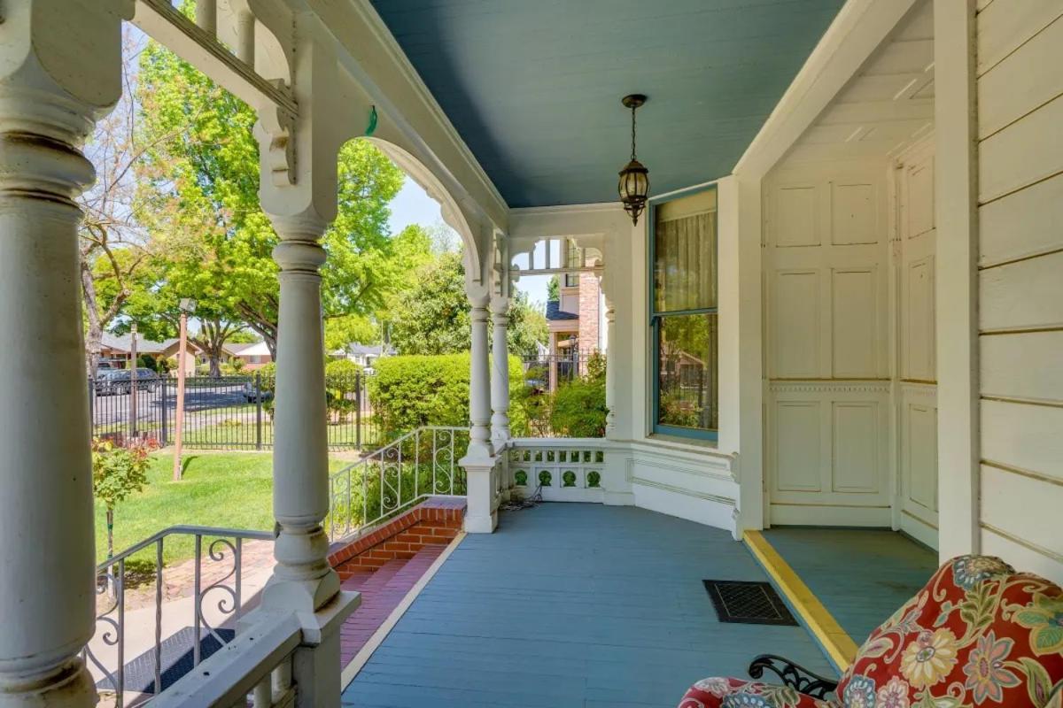 Hill House Guest house